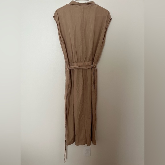 Thread and supply tencel button down midi dress belted - Picture 8 of 12